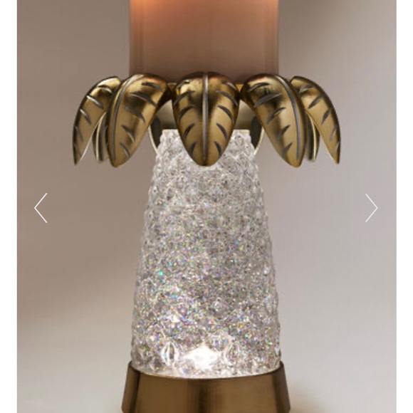 - Bath & Body Works Palm Water Glove Candle Holder - Picture 2 of 2